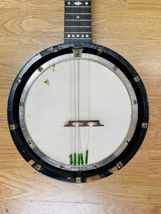 w-temlett-banjo
